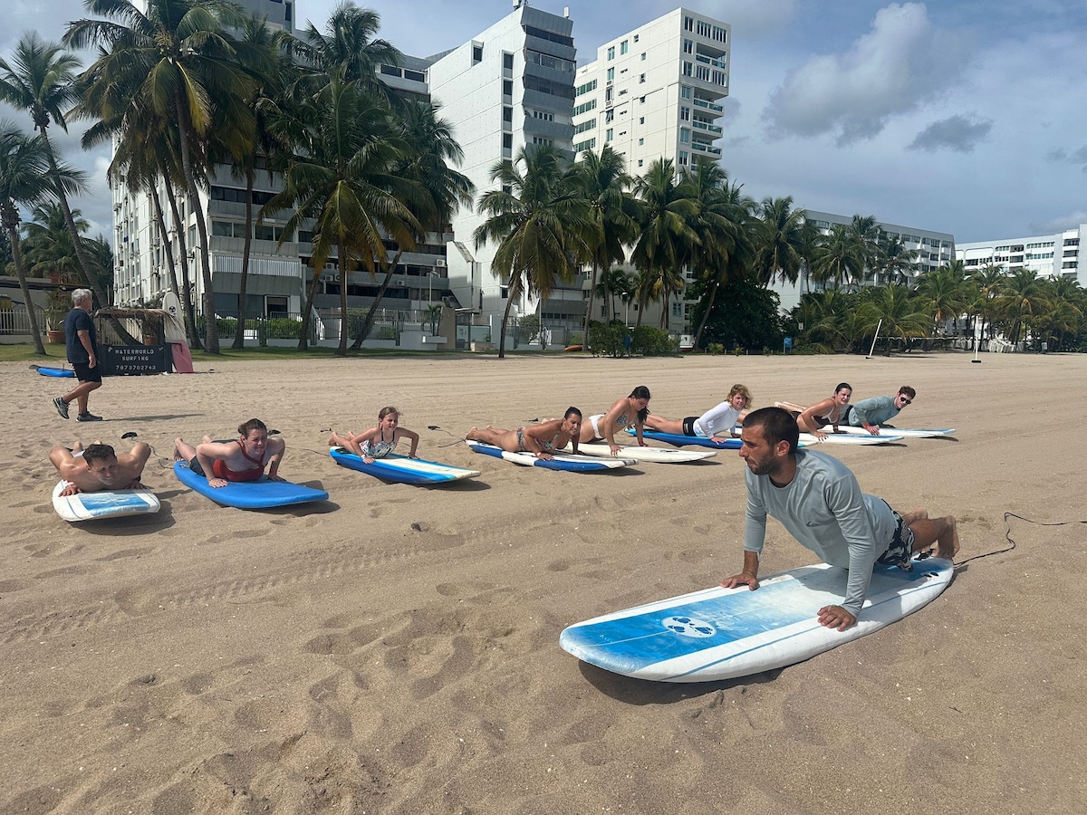Surfing lesson in Rincon with local instructor