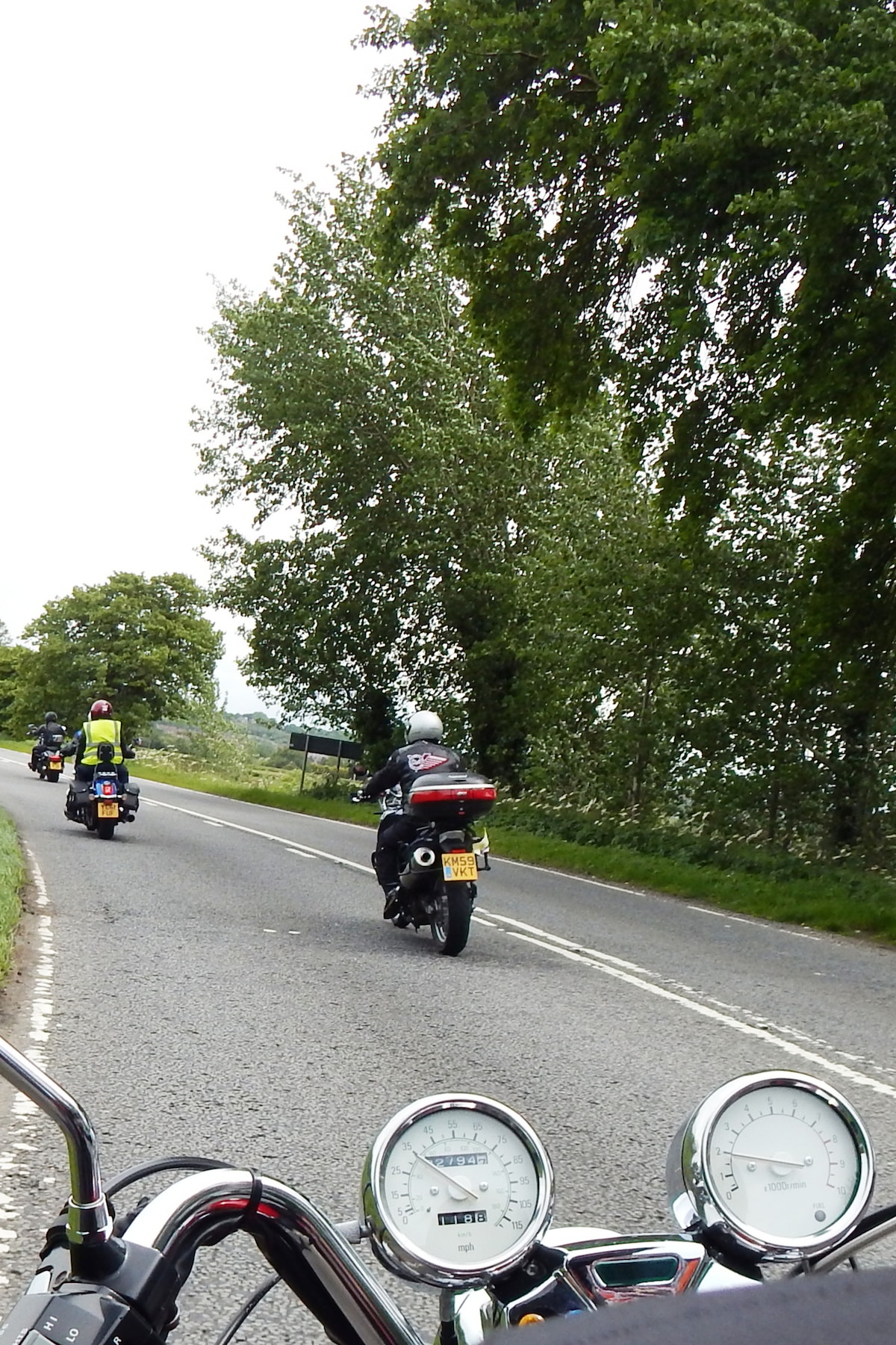 Motorcycle Tour: Ride Cali Like a Local