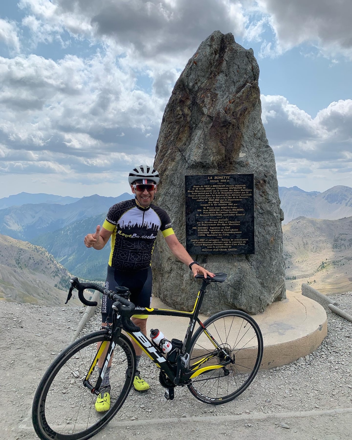 Explore gravel cycling around Barcelona