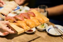 东京：新宿美食之旅 - 15道菜和2杯饮品