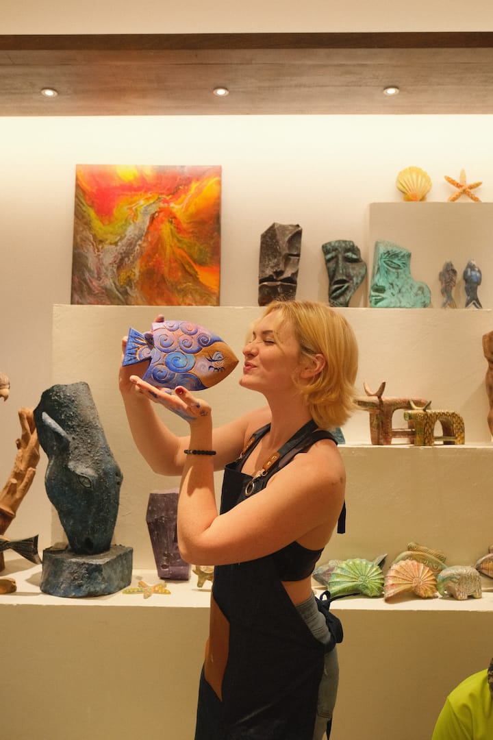 ხის სული: ხეზე კვეთის სახელოსნო ადგილობრივებთან ერთად