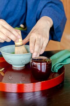 Experiencia en un templo de Kioto: desayuno, meditación y matcha