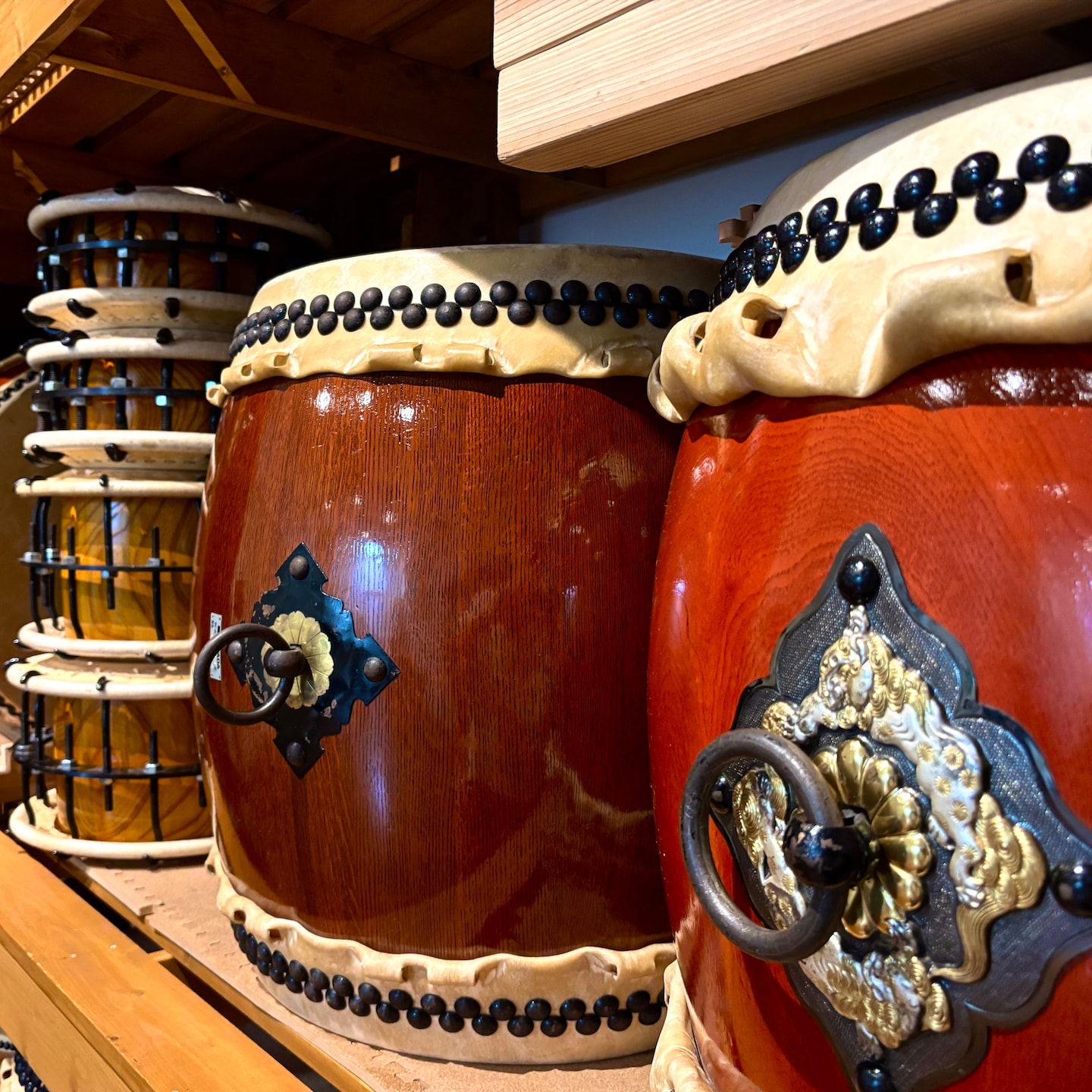 体でリズムを刻む和太鼓体験ー Mainland Japanese Taiko, Okinawa