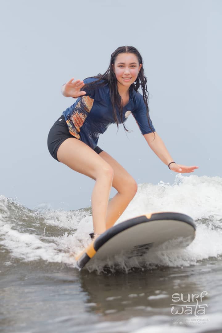 Experiencia de surf en Goa