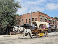 Scenic tours - an invitation to ride back in time