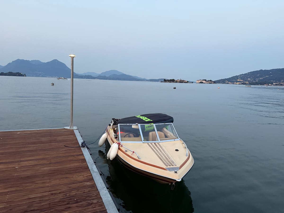 Watersports experience on Lake Maggiore — photo 1