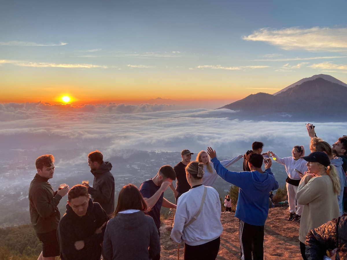 Mount Batur Sunrise Expedition with Local Guide