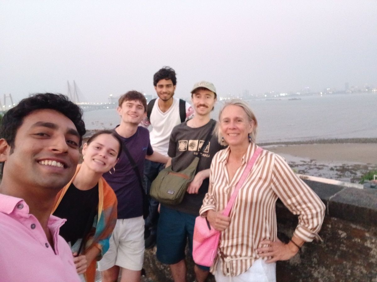 Mumbai: A Symphony of 7 Islands-Get Local in 1 day