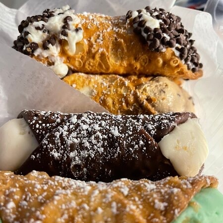 The boSTONER Cannoli Tour
