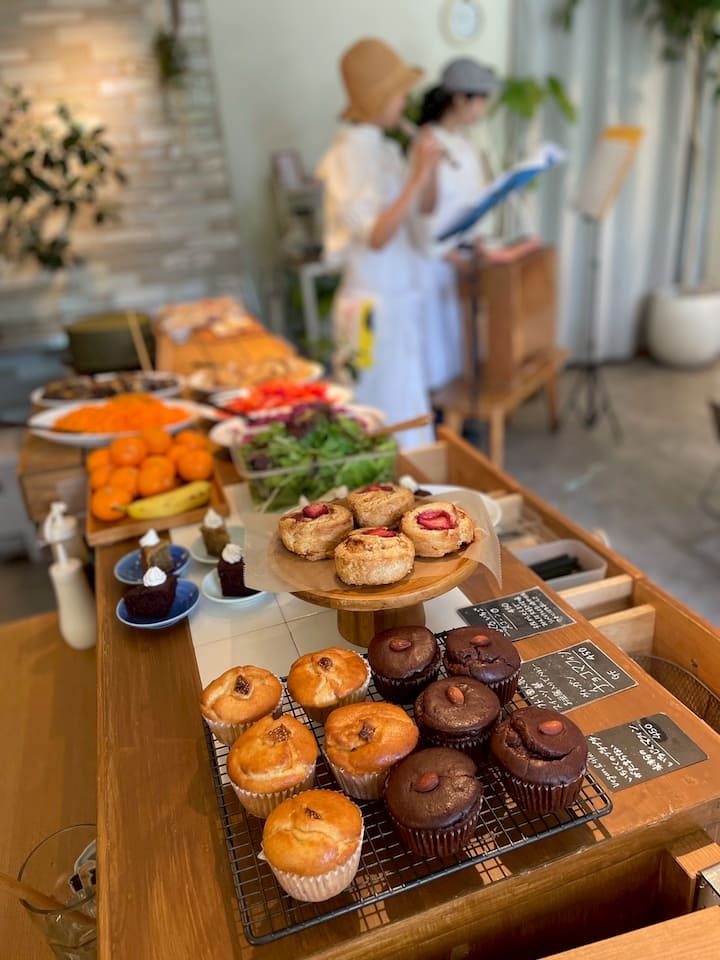 Prepara un bento japonés con la dueña de una cafetería vegana