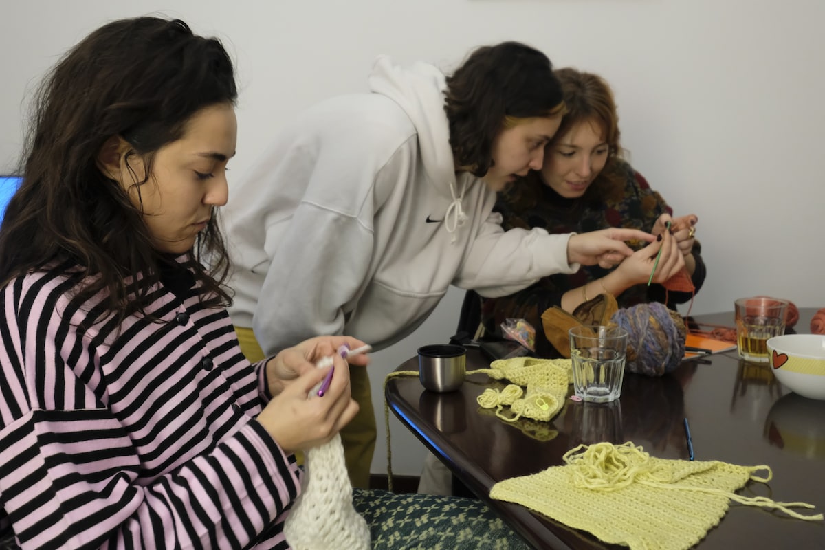 Create your crochet art piece with Martina