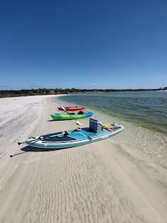 Aventura de un día en kayak por los columpios ocultos de la Costa Esmeralda