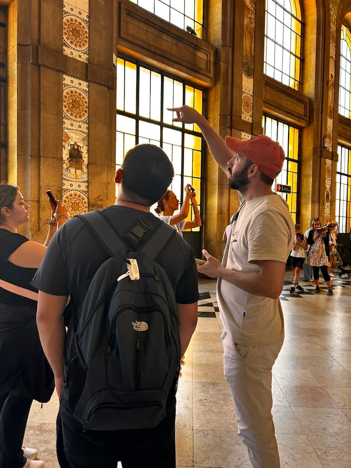 Ziara bora ya kutembea ya jiji la Porto