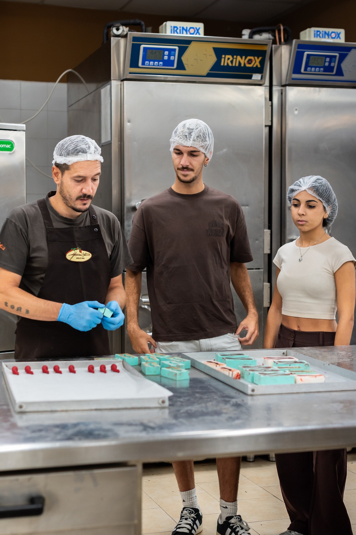 Craft bonbons and cremino with chocolate artisans