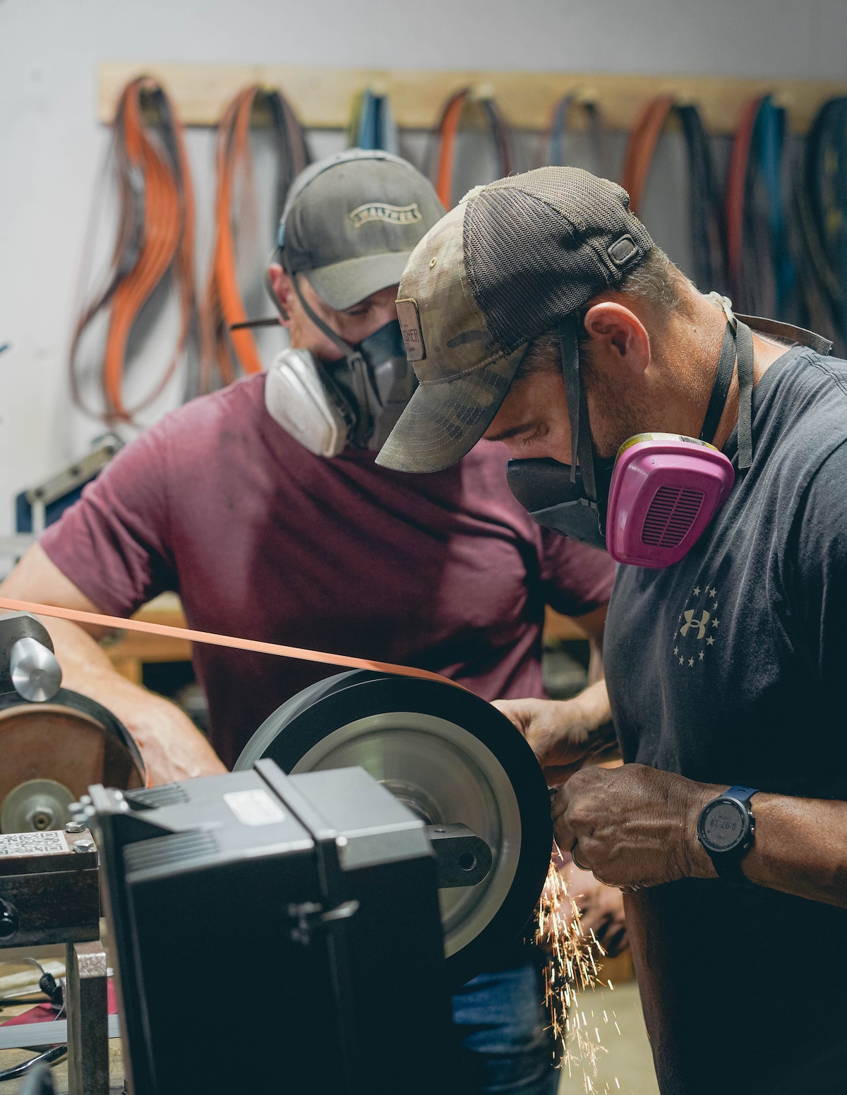 Make a knife with a master bladesmith