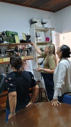 Visita alla collezione di macchine per cucire d'epoca