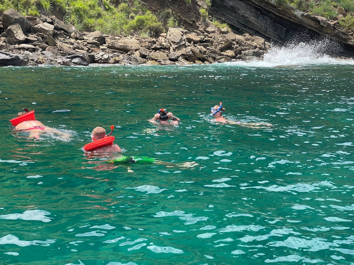 Boat tour and snorkeling