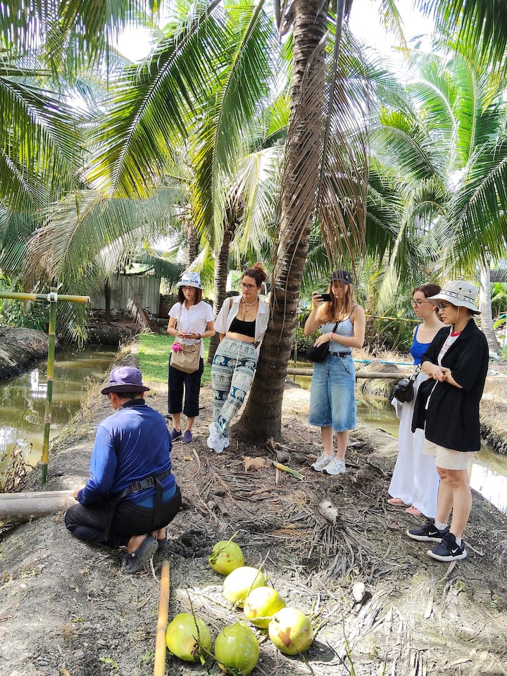 Един ден в Сакхонбури: яжте, учете, живейте като местните