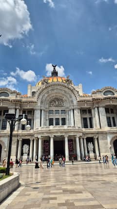 Vive México desde el centro: Leyenda e historia