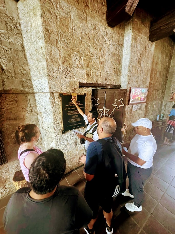 Walk Cebu Like a Local: Stories, Smiles & Taste