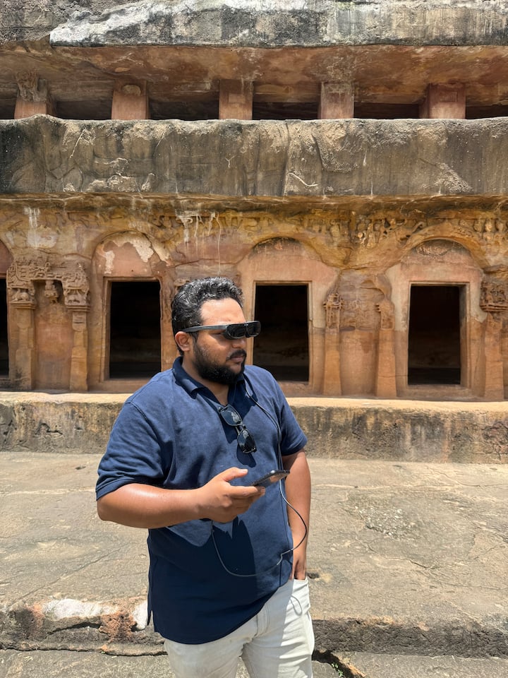 Shëtitje nëpër shpellat Khandagiri dhe Udayagiri