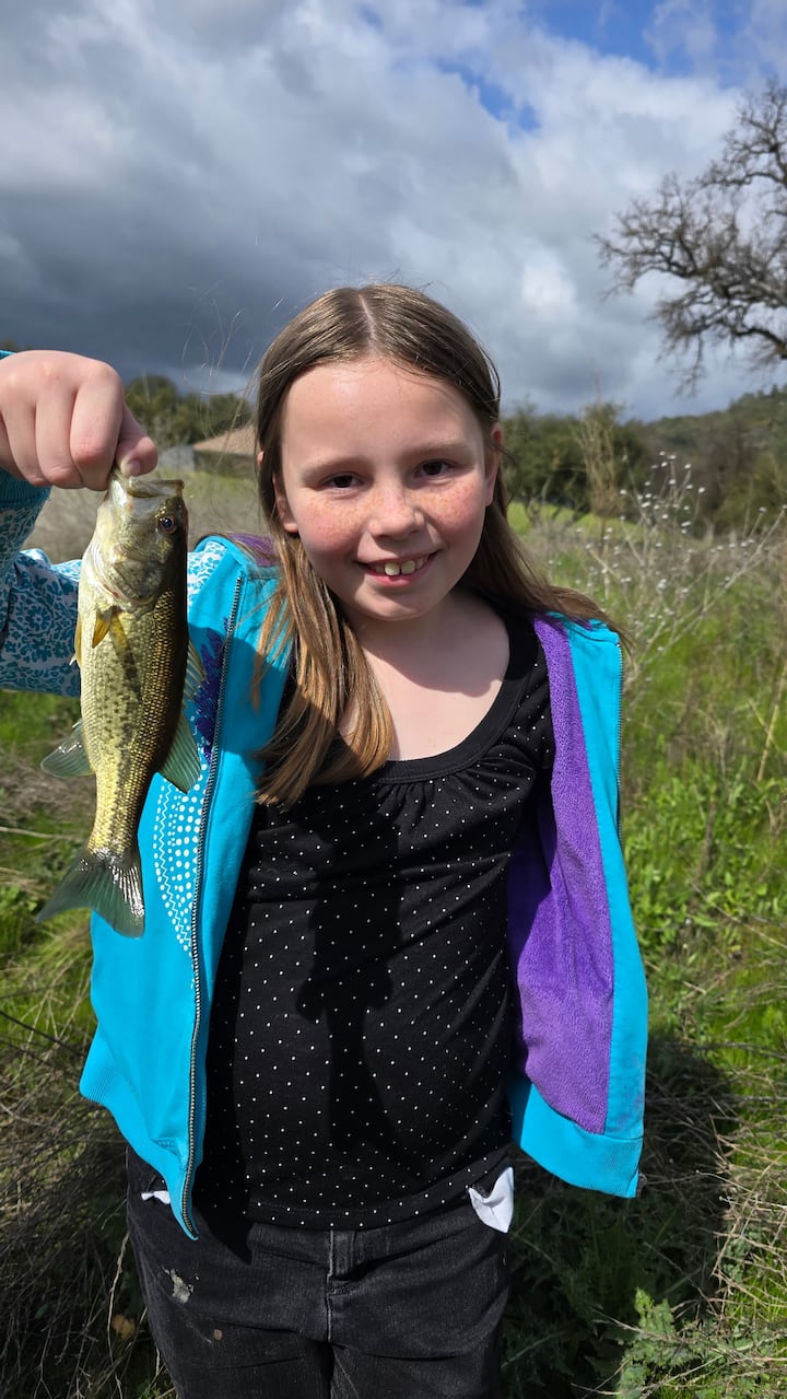 Риболов със местен рибар в Сиера