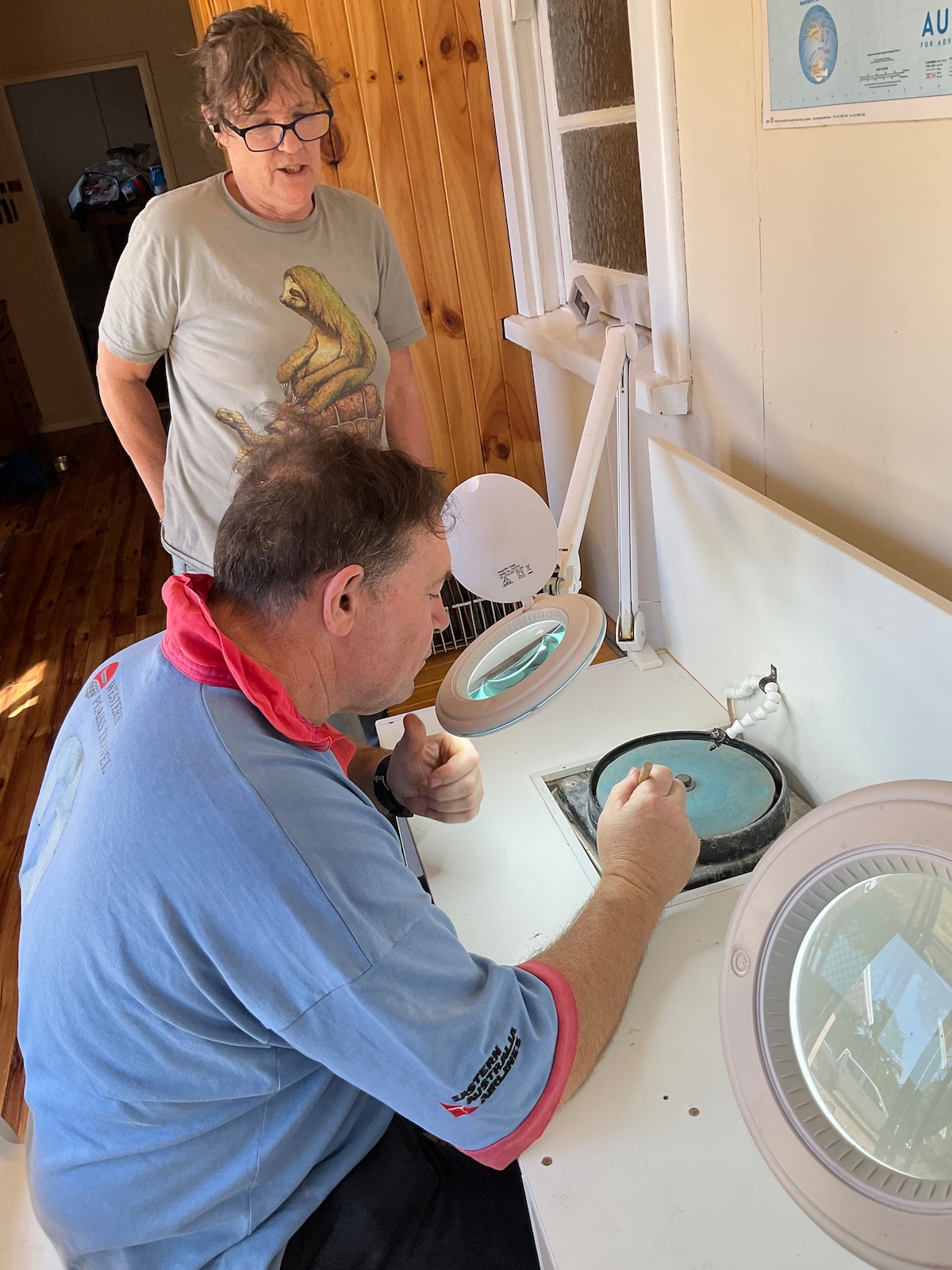 Polish Australian opals by hand