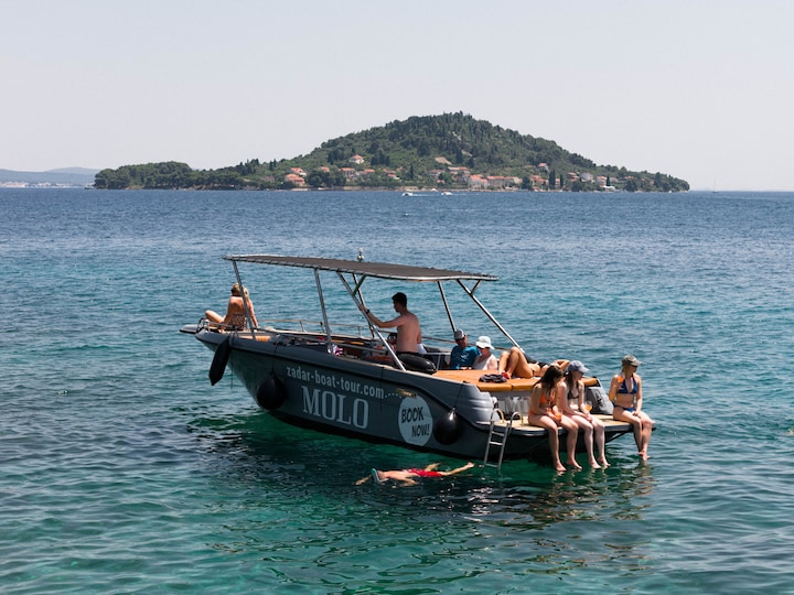 3 Islands Luxury Boat Tour with Aperol Spritz · ☆5.0