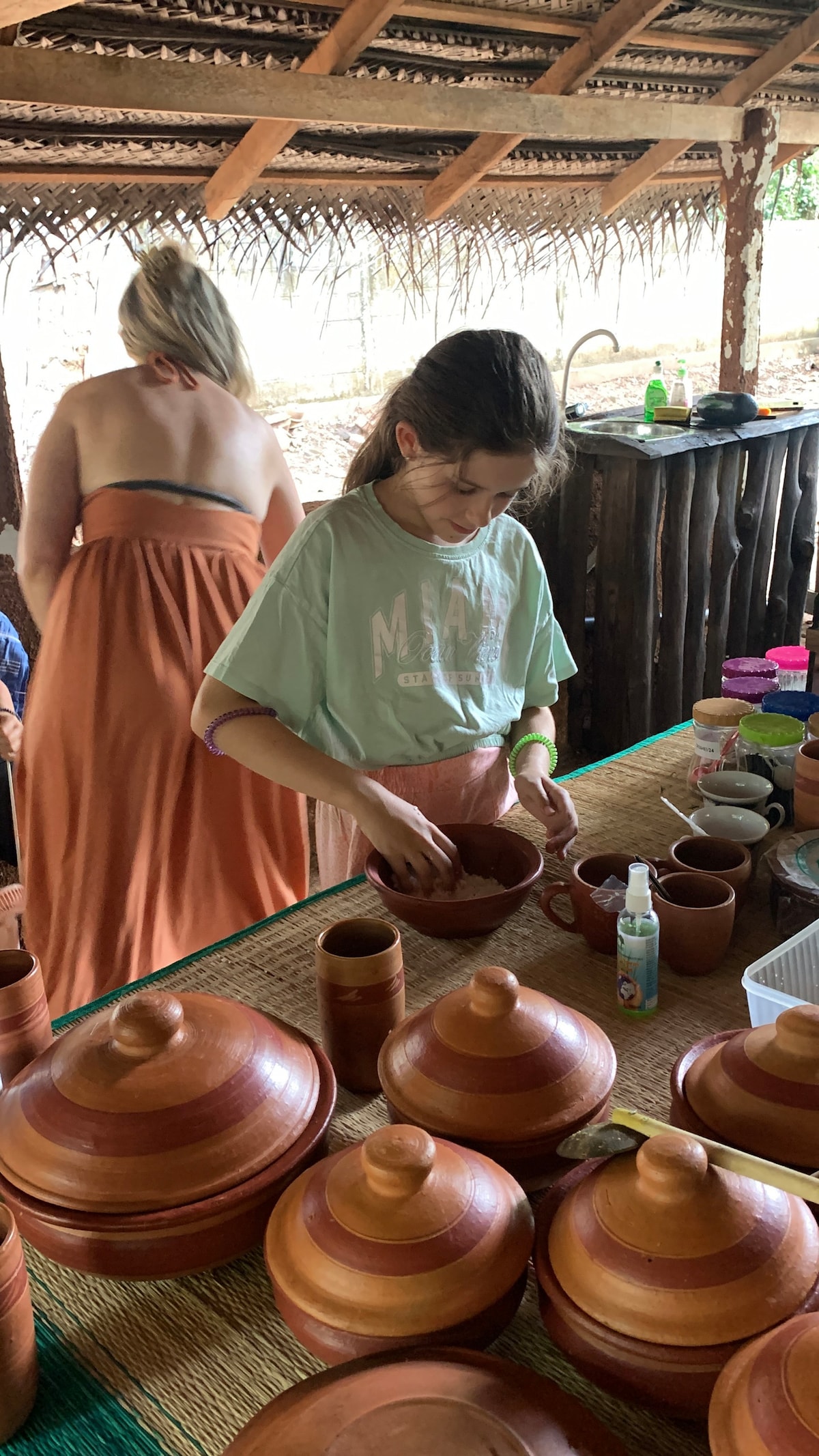 Cook like a local with locals at Anuradhapura