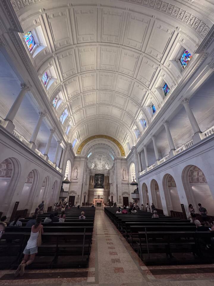 Фатима Назаре и Обидос Разказ от Сребърния бряг