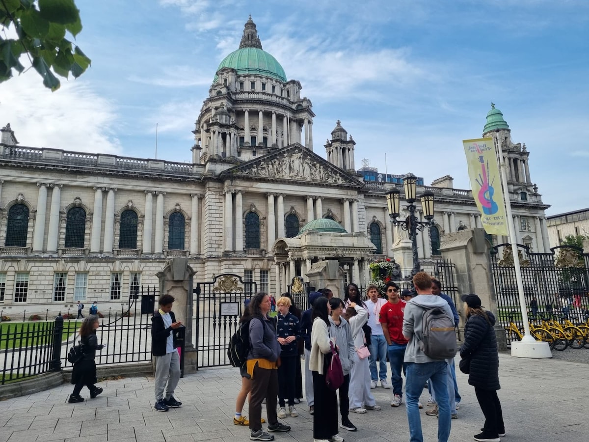 Belfast’s Secrets with a Local Storyteller