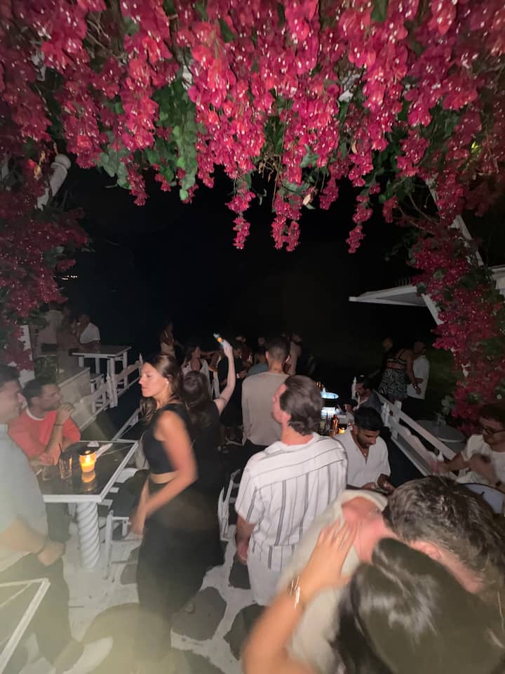 Ziara ya Baa na Burudani za Usiku za Mykonos