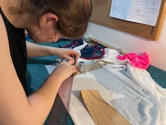 Taller de costura de lencería
