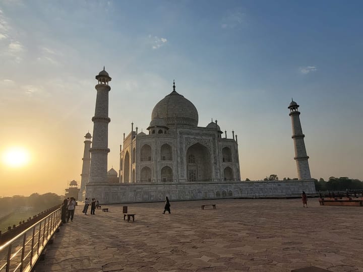 Частна еднодневна екскурзия от Делхи до Тадж Махал и Агра