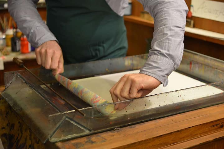 Artisan Paper Marbling Workshop in Florence