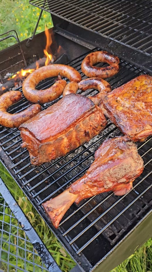 Tbilisi private dinner: Georgian BBQ & fireplace