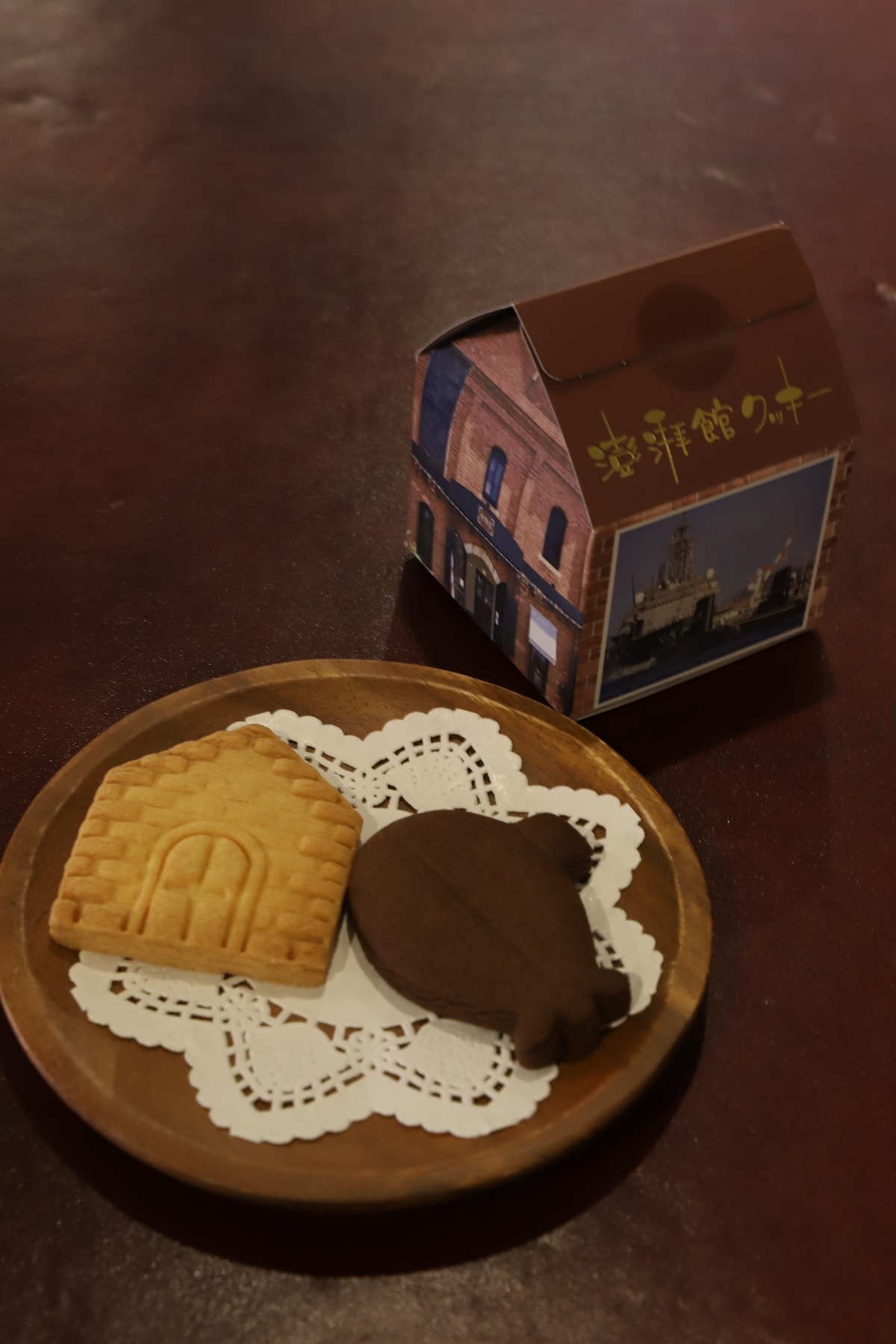 Flower Rees Workshop Connecting Peace at Hohai Kan, a Historic Building in Kure City