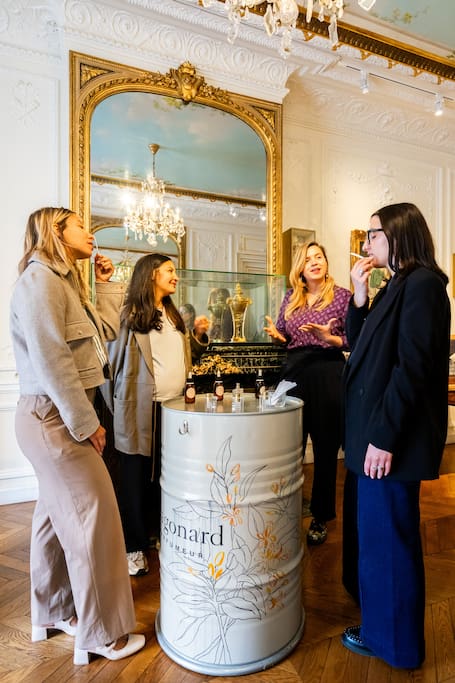 Mini Perfume Workshop in English at Fragonard