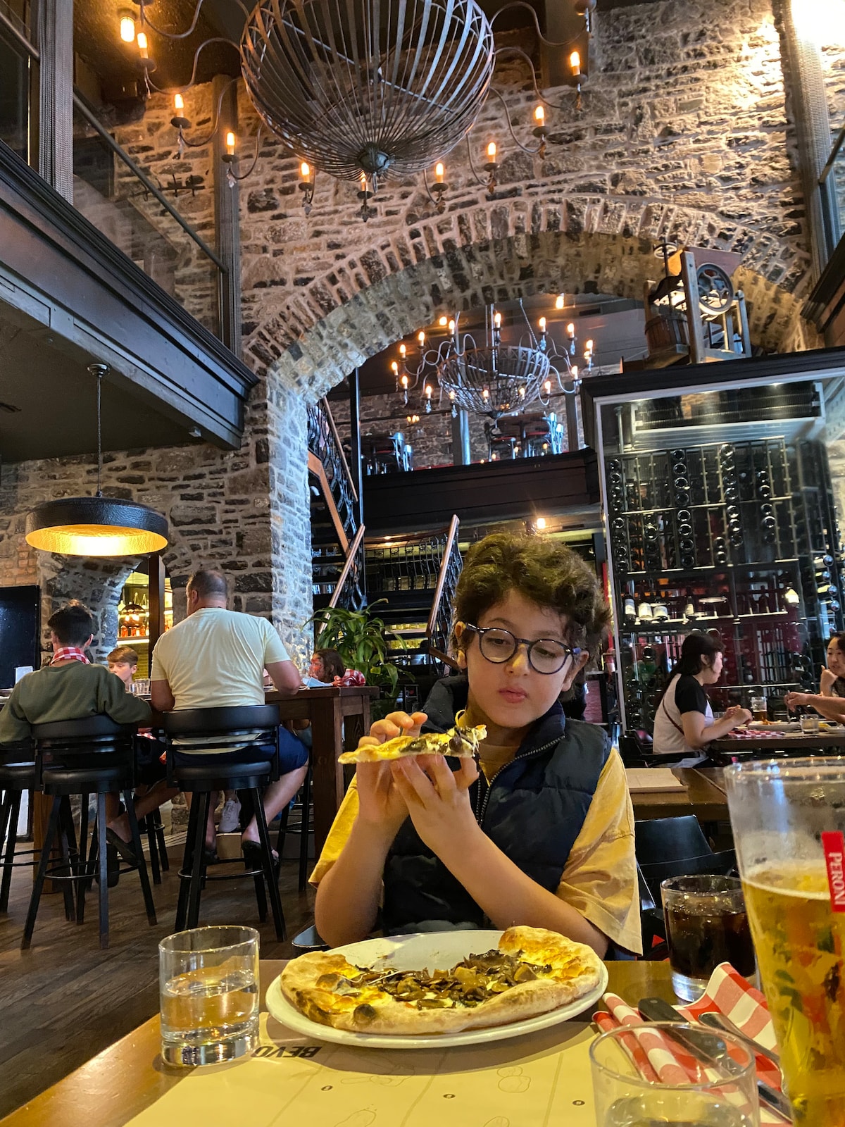 Private Montreal City Car Tour-Stories & History