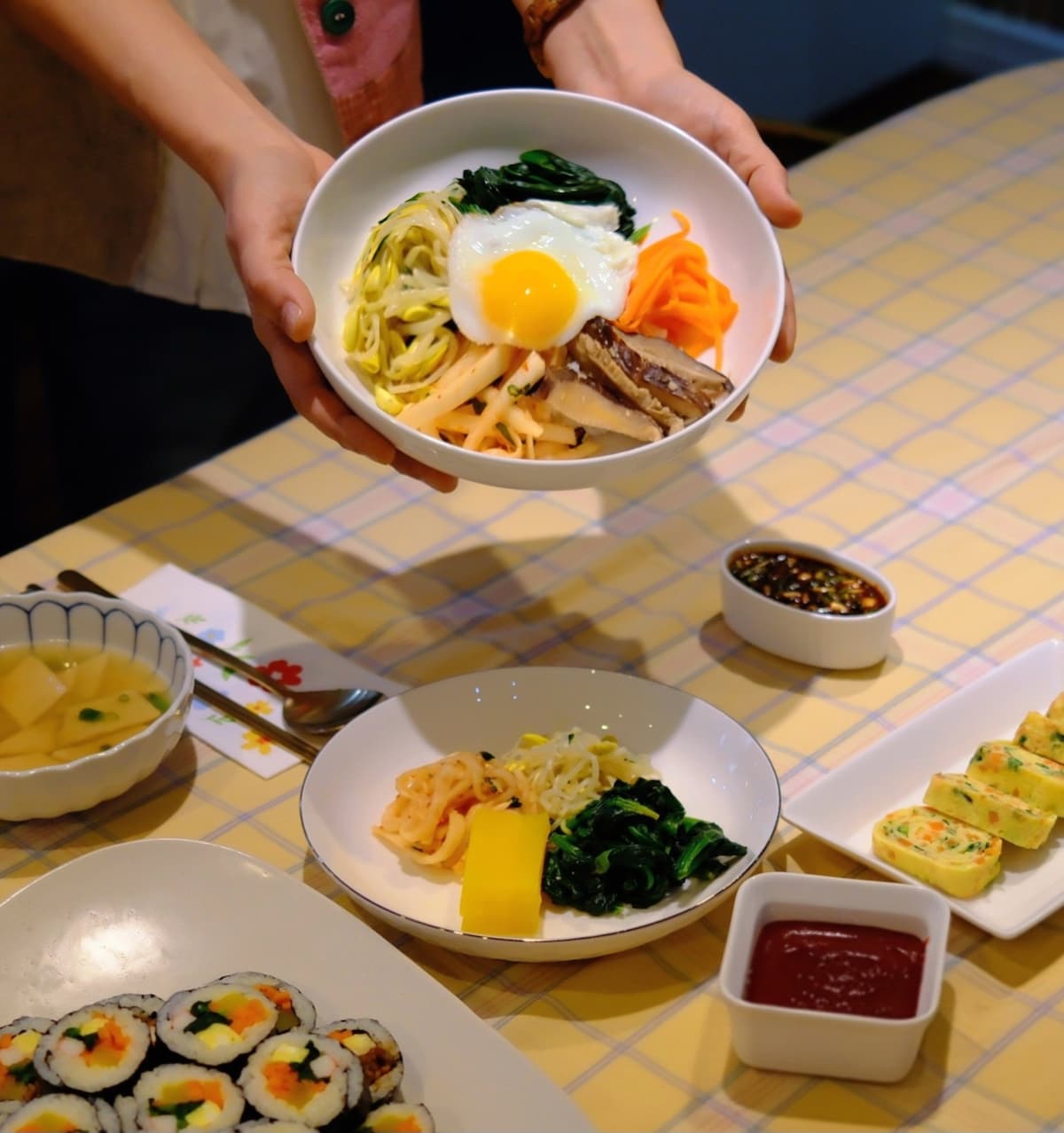 Gyeongju: Bibimbap & Gimbap Cooking Class