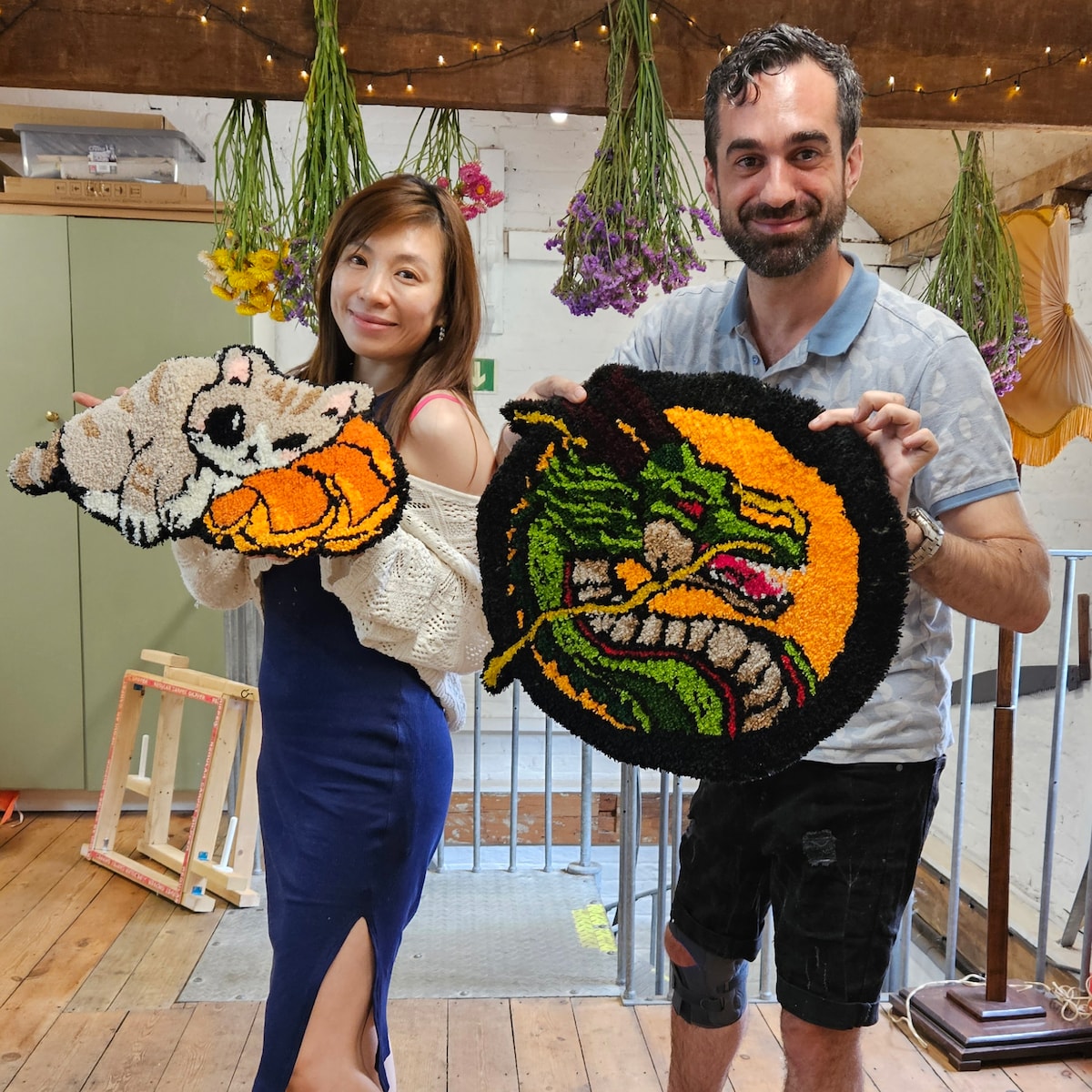 Make a rug – tufting workshop with a canal-view