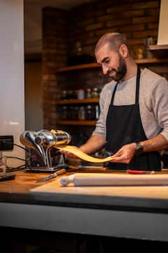 Clase de cocina con Francesco y concierto de guitarra en vivo