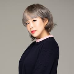 Glam up for SEVENTEEN with a Ssooniestyle stylist