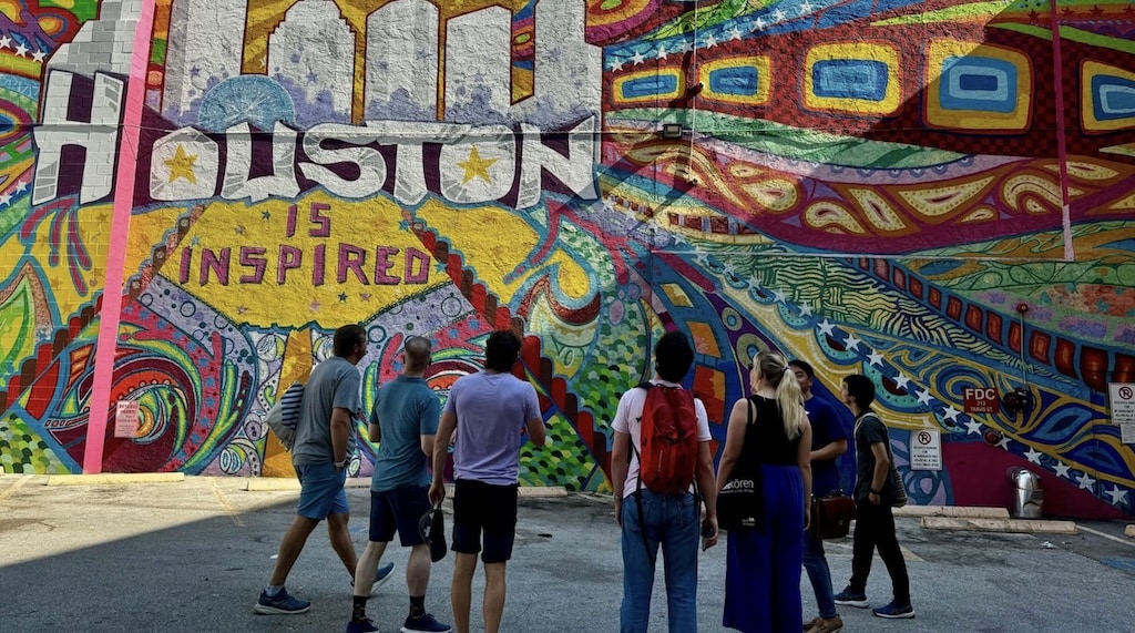 Walking Tour of Houston: History and Street Art