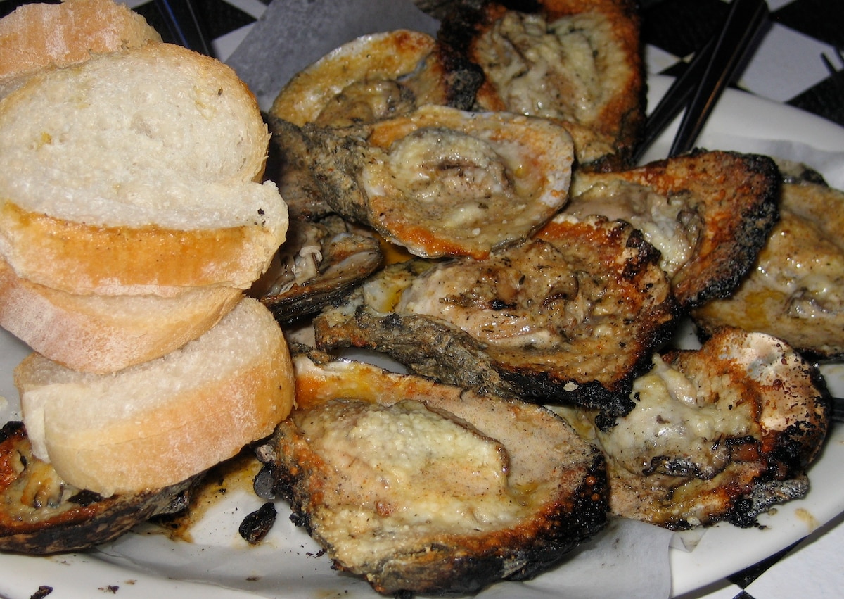 Shuck Louisiana oysters