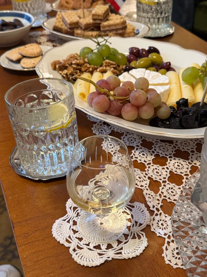 Legado de la degustación de vinos yugoslavos: bebe como Tito