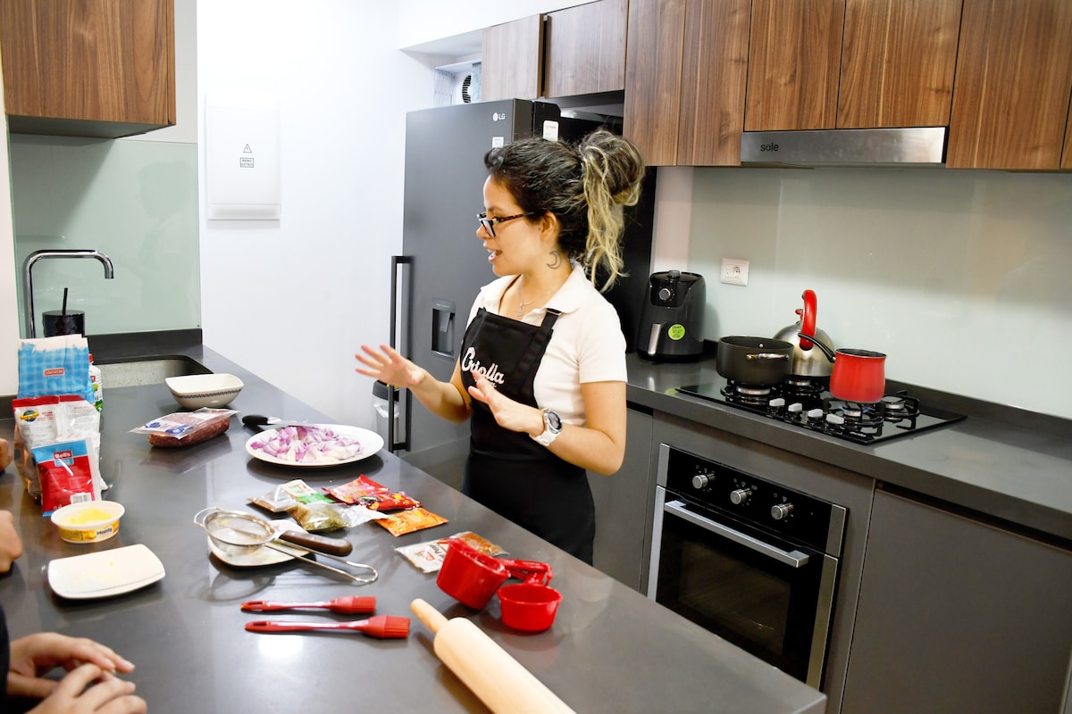 Hands-on Peruvian Empanadas Workshop in San Isidro