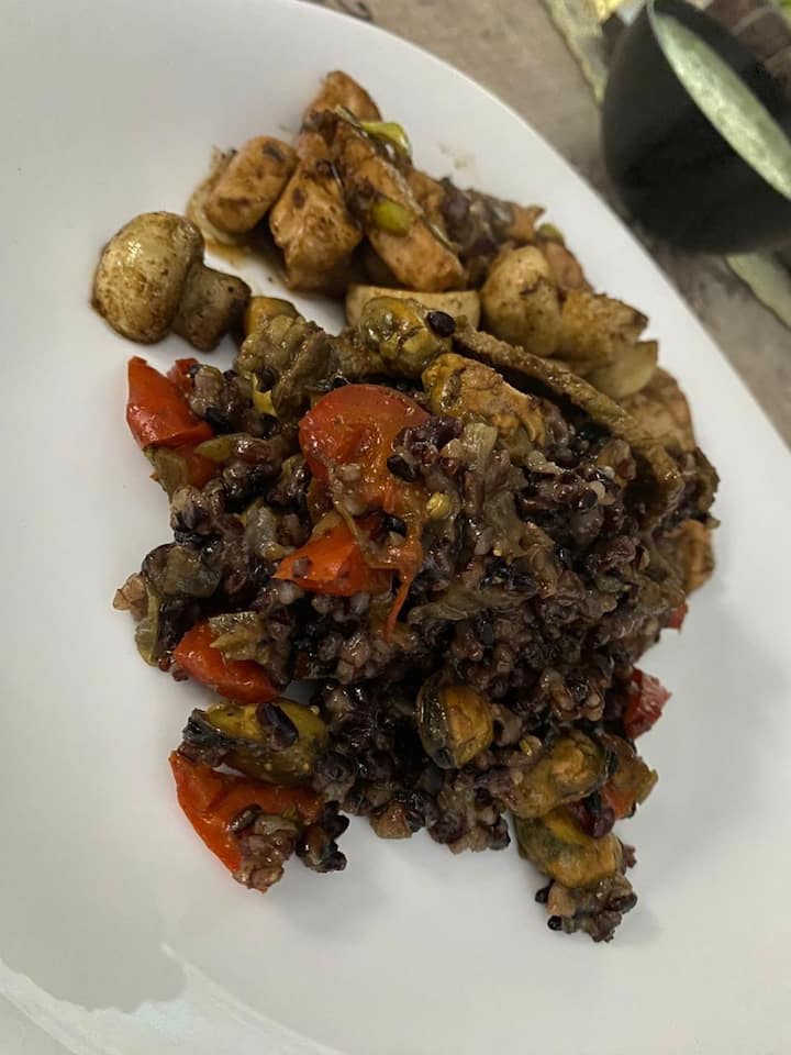 Научете се да готвите и яжте екзотични ястия в Татами