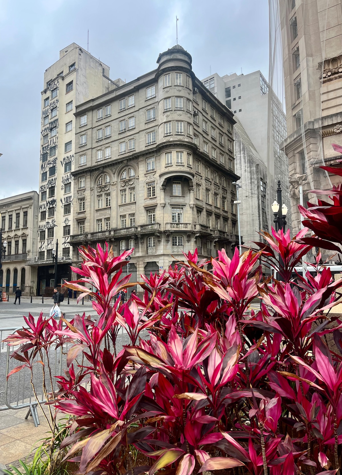 Visit São Paulo: Green, Art and Architecture