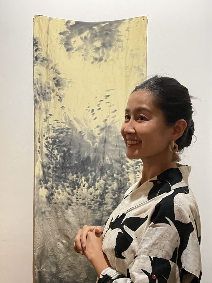 Kozi ya kutengeneza omusubi kwa mchele uliopikwa kwenye sufuria ya udongo, iliyofundishwa na Meister wa omusubi